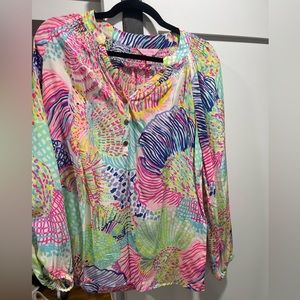 Lilly Pulitzer silk blouse size M.